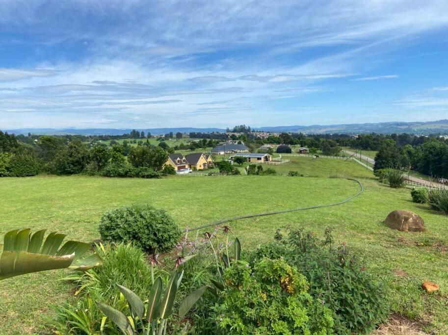 Upmarket Off Grid Cottage On Organic Farm In Secure Estate Howick Extérieur photo