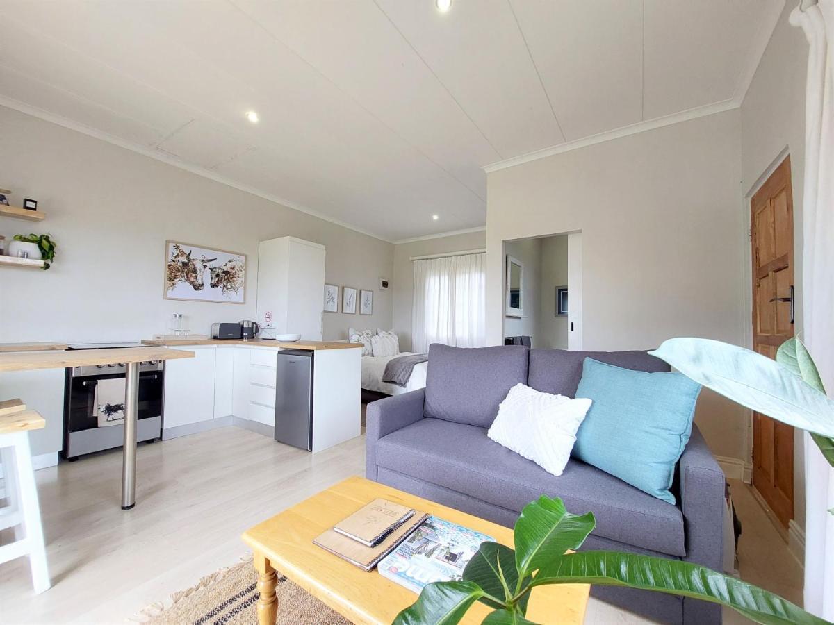 Upmarket Off Grid Cottage On Organic Farm In Secure Estate Howick Extérieur photo